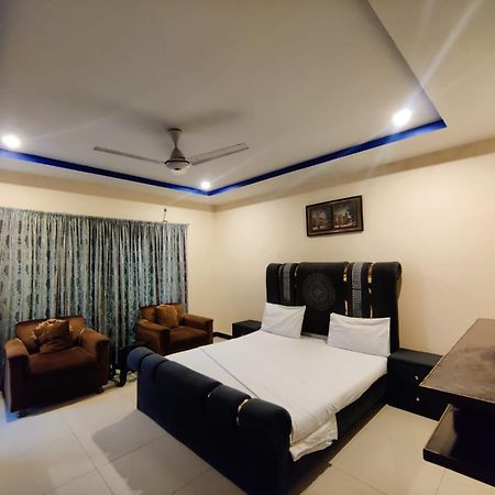 Luxury Guest Rooms Rawalpindi Exteriör bild