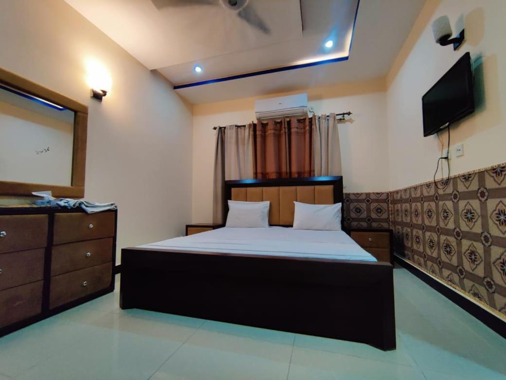 Luxury Guest Rooms Rawalpindi Exteriör bild